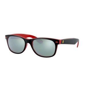 Ray-Ban Wayfarer Ferrari model